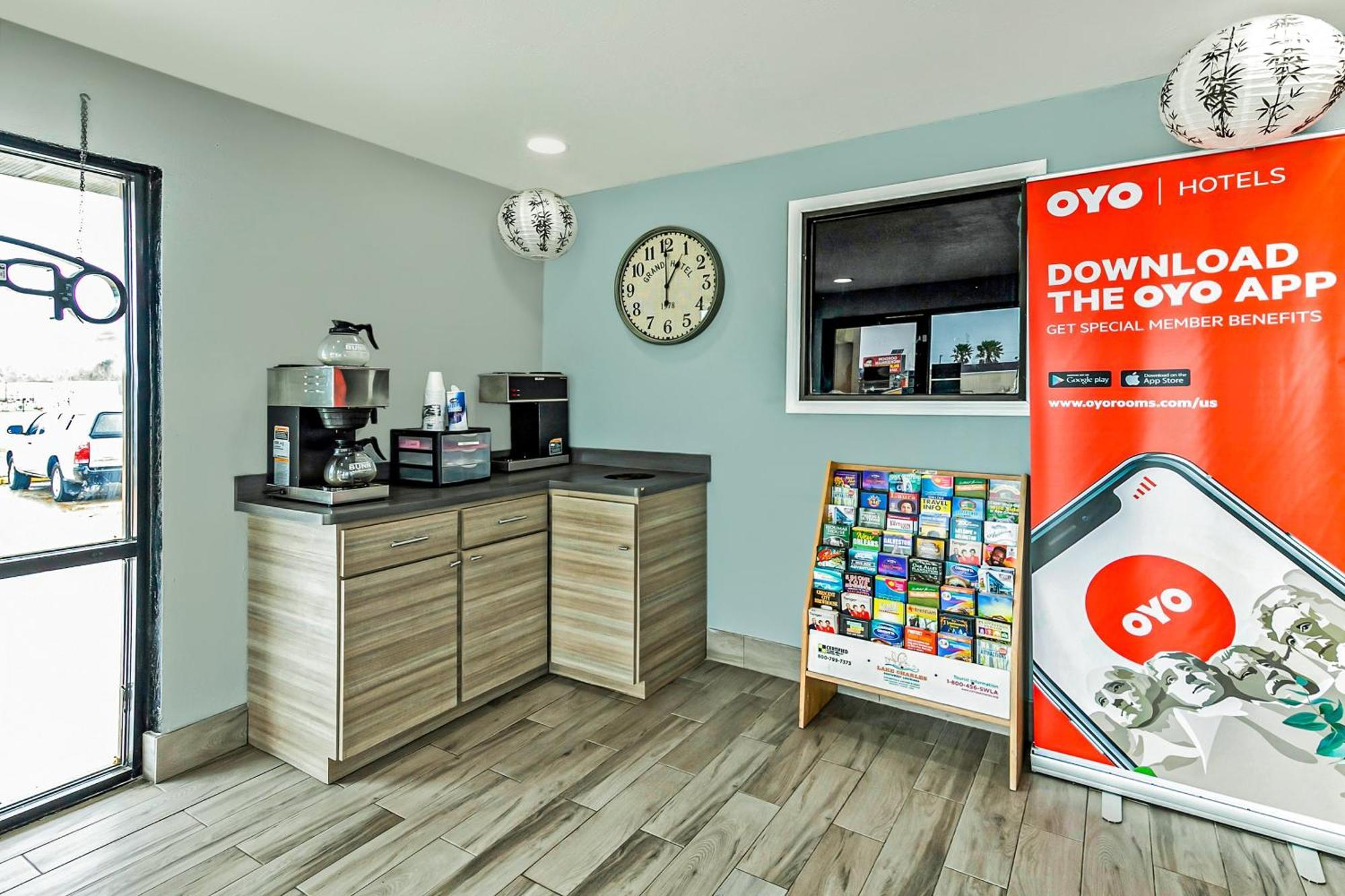 Oyo Hotel Lake Charles Hwy 10 Екстер'єр фото